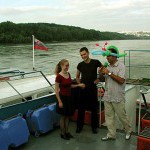 Plavba Alcatel 29.7.2004, steperi Maťo a Magda pred svojim vystúpením v stažených podmienkach.